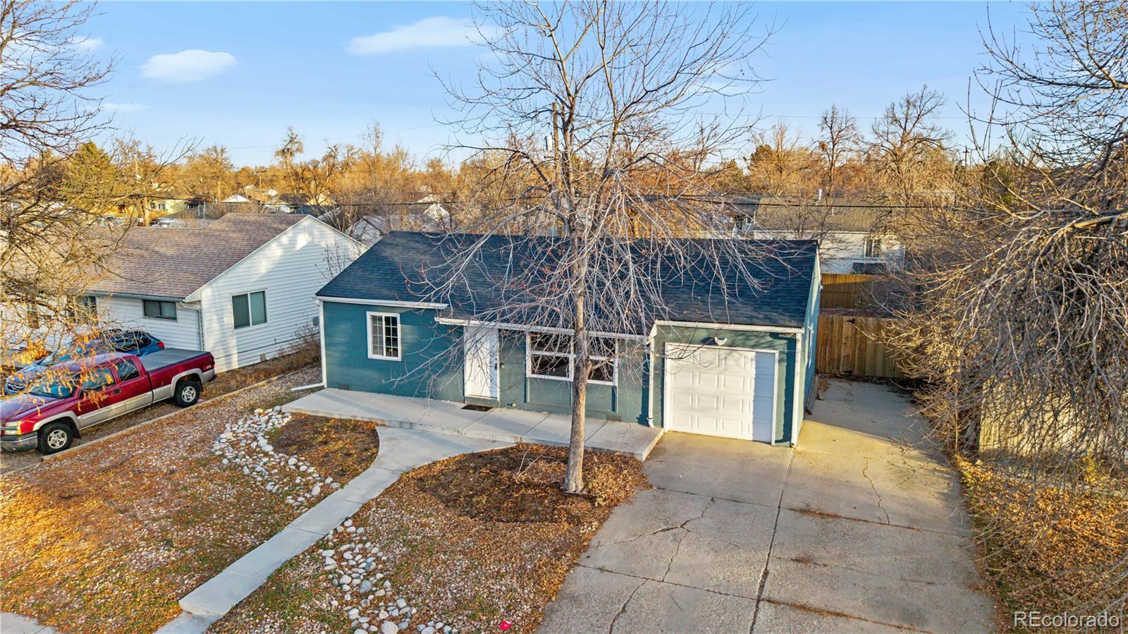 MLS Image #2 for 860  lansing street,aurora, Colorado
