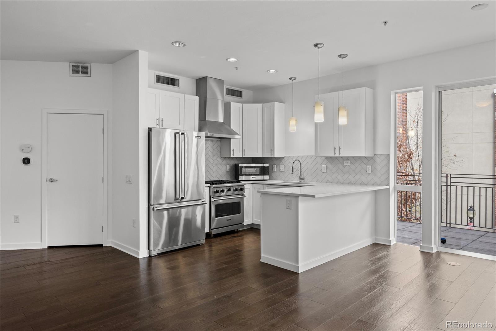 MLS Image #4 for 1438  little raven street 202,denver, Colorado
