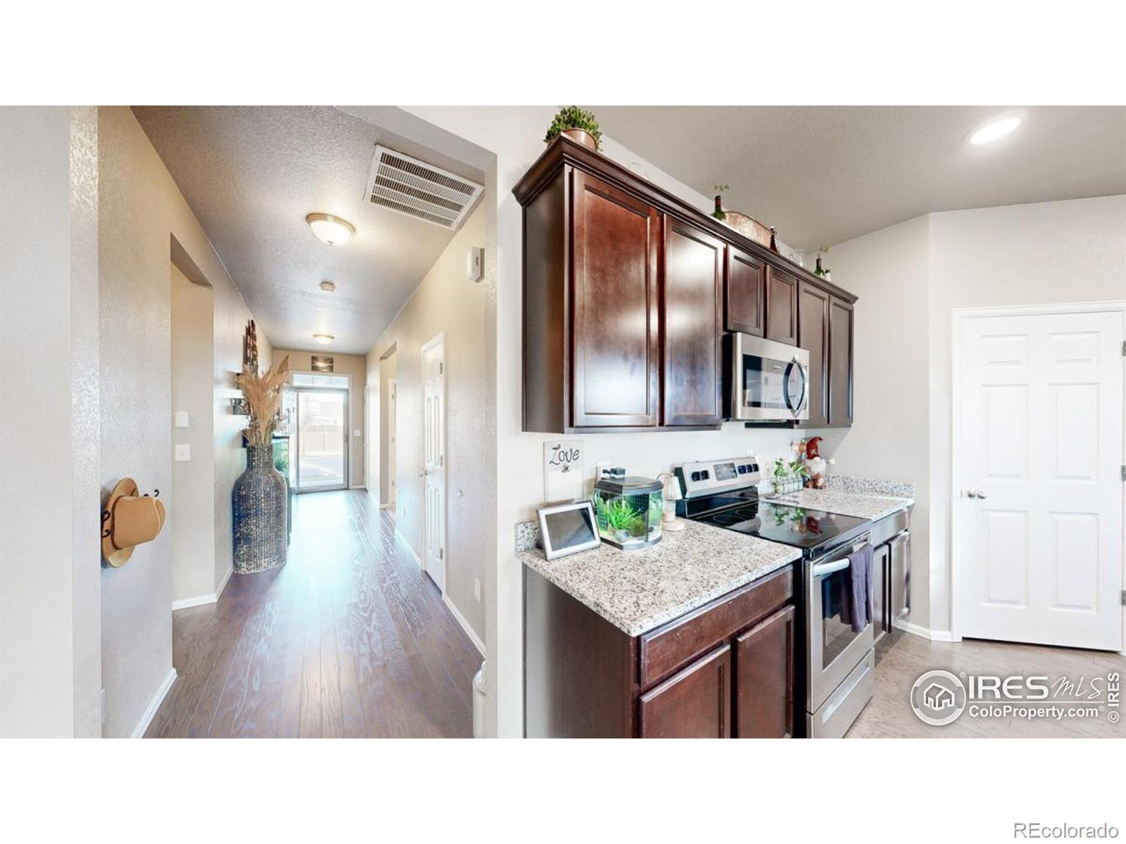 MLS Image #2 for 6247  oak grove street,timnath, Colorado