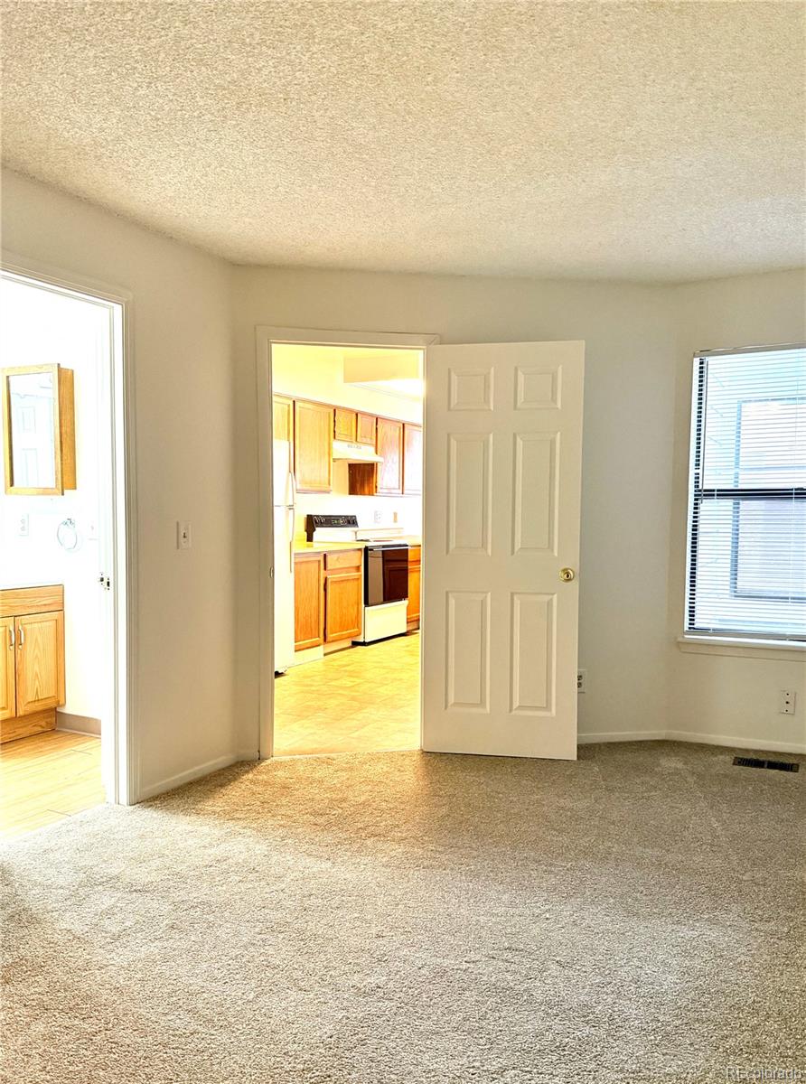 MLS Image #11 for 910 s dawson way 3,aurora, Colorado