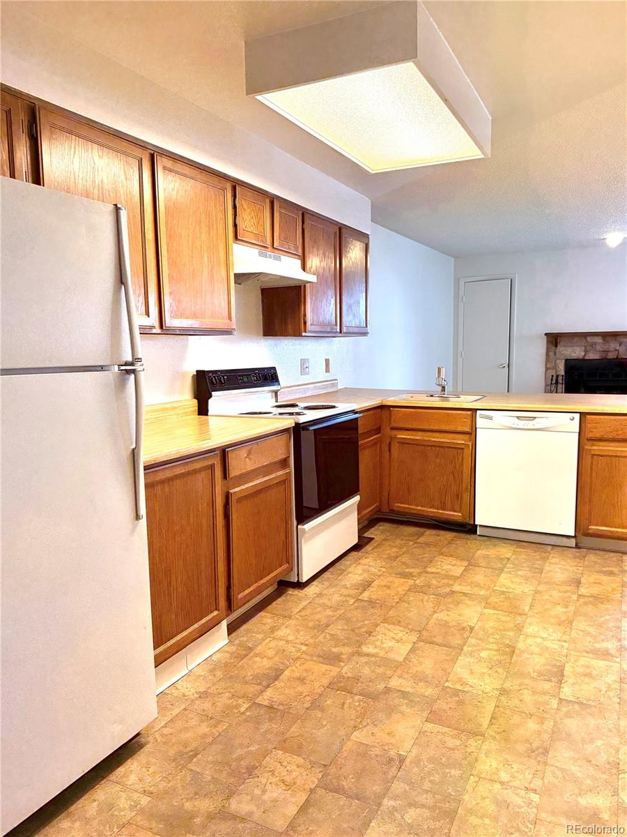 MLS Image #6 for 910 s dawson way 3,aurora, Colorado