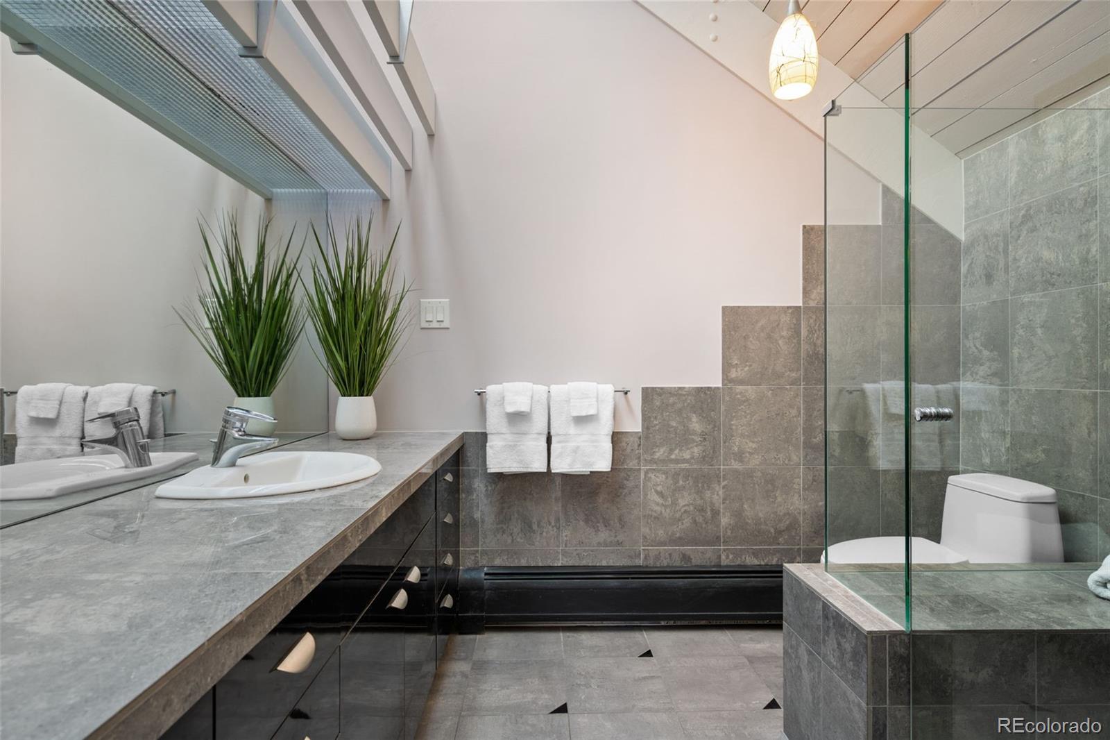 MLS Image #17 for 3130 s monroe street,denver, Colorado