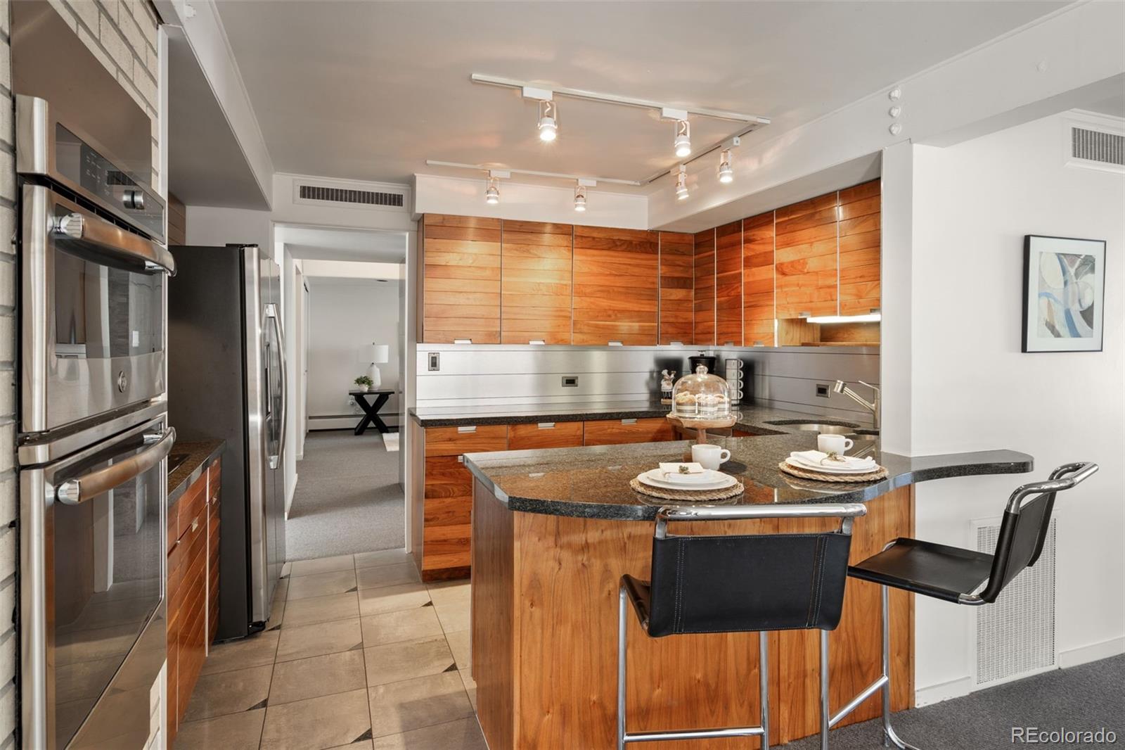 MLS Image #8 for 3130 s monroe street,denver, Colorado