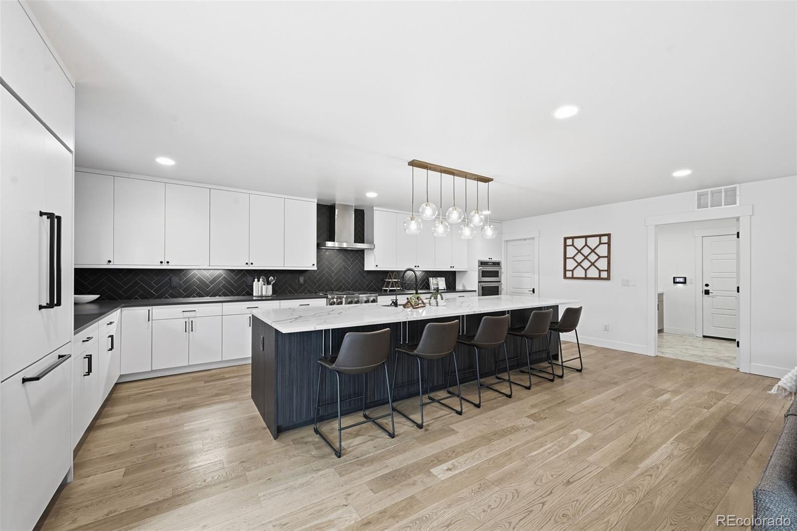 MLS Image #10 for 2757 s steele street,denver, Colorado