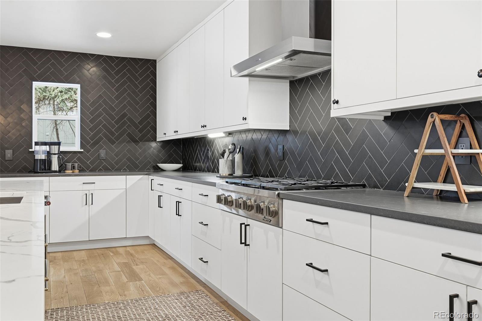 MLS Image #15 for 2757 s steele street,denver, Colorado