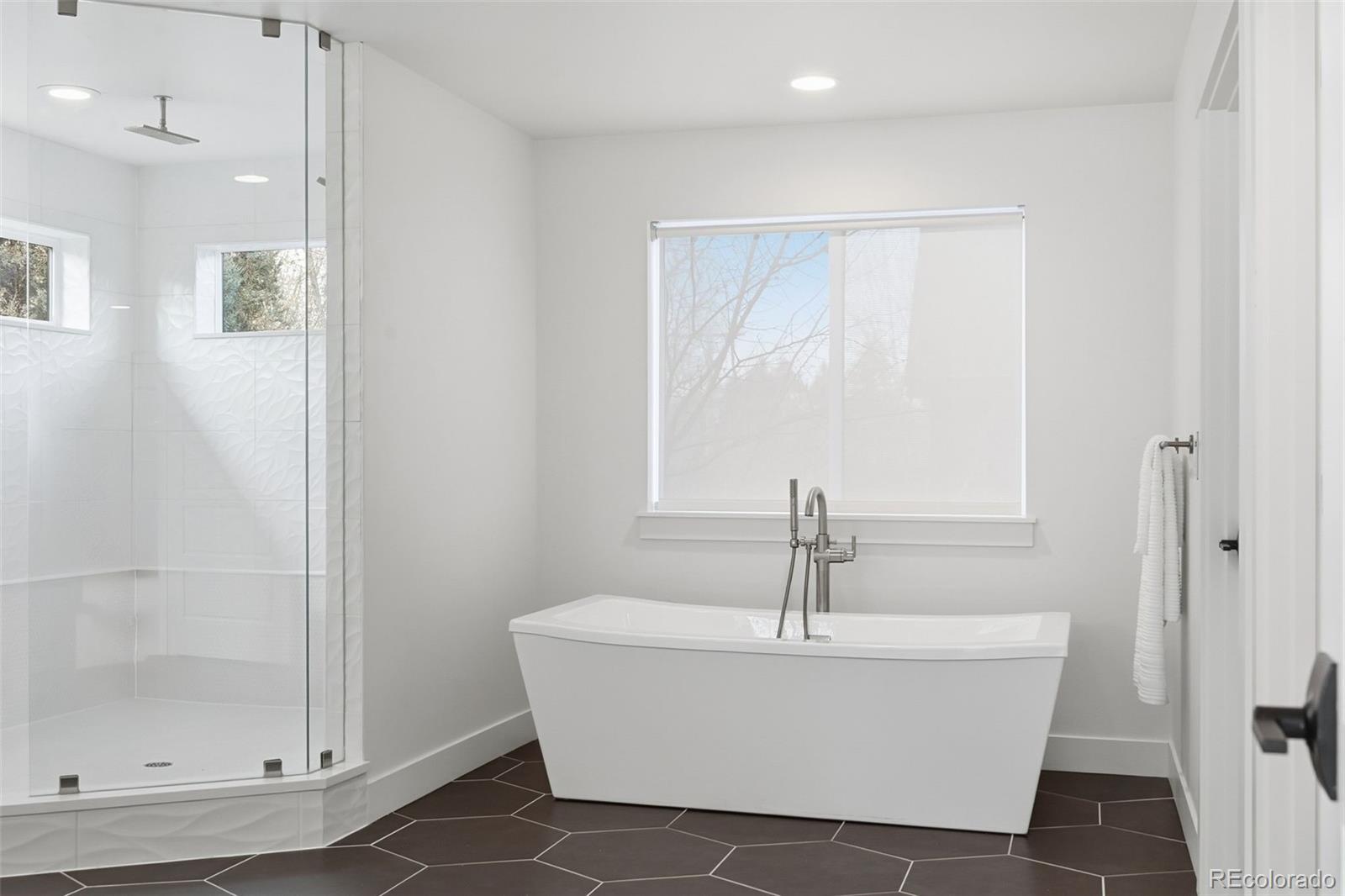 MLS Image #19 for 2757 s steele street,denver, Colorado