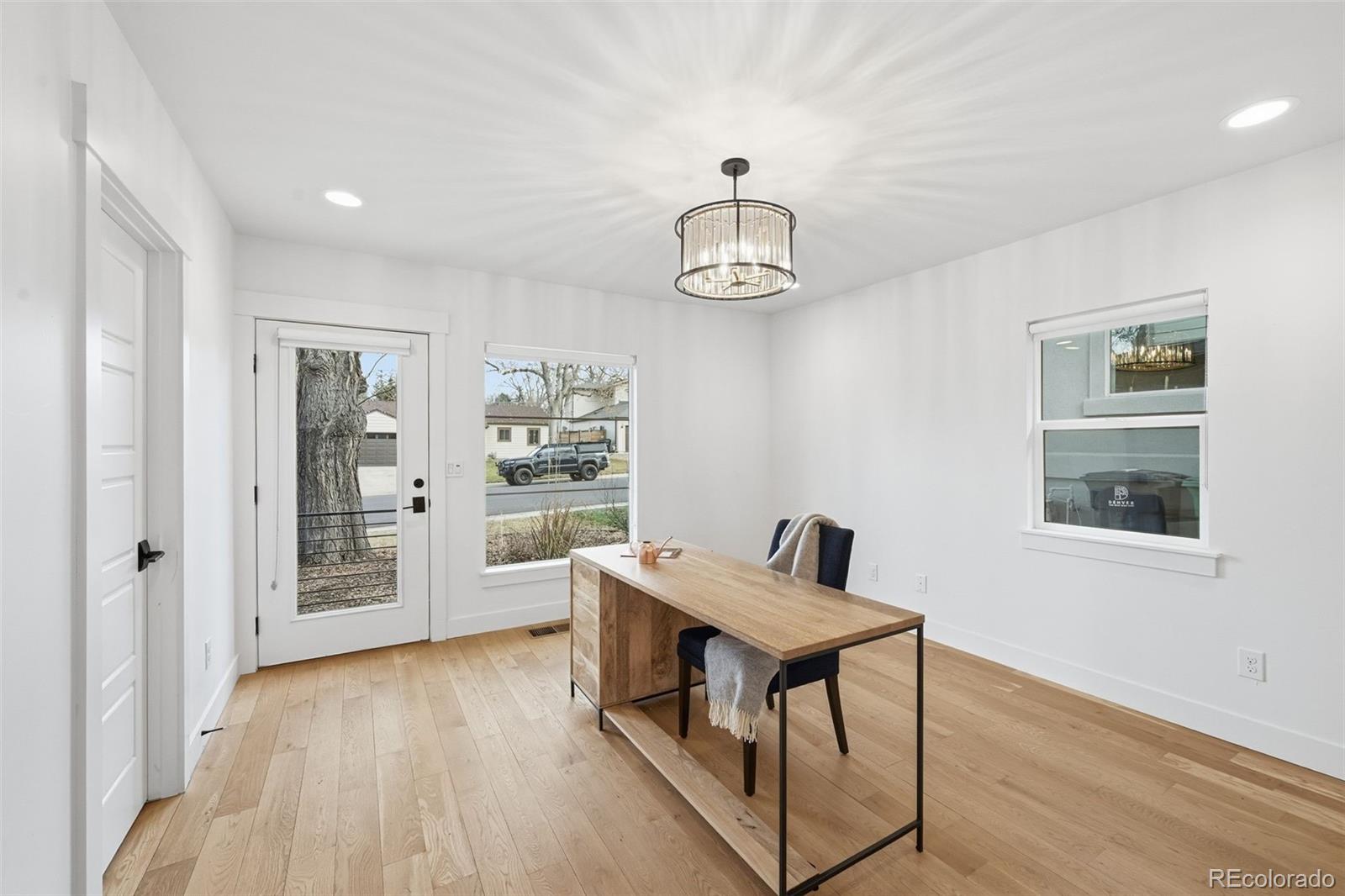 MLS Image #4 for 2757 s steele street,denver, Colorado