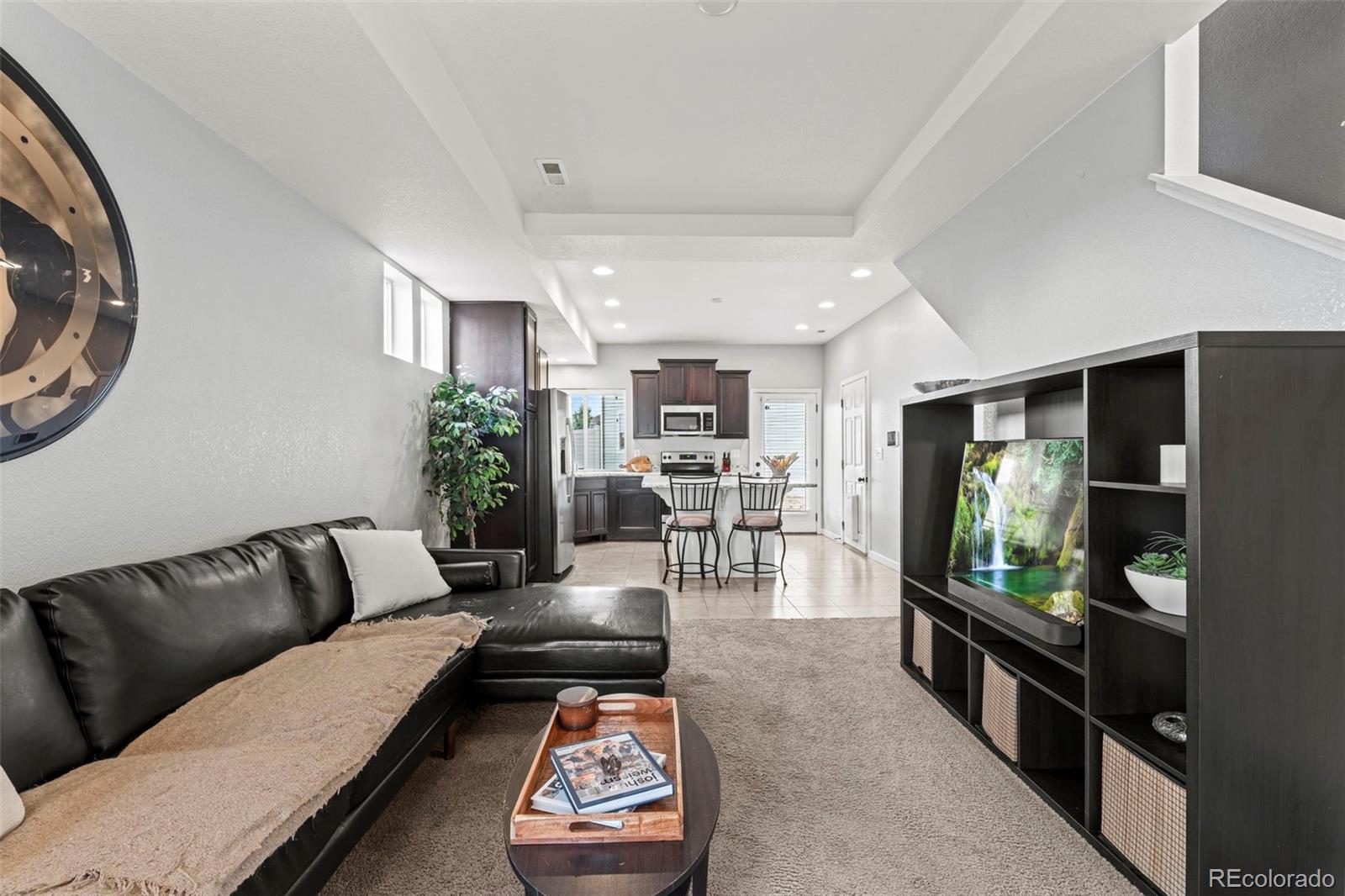 MLS Image #5 for 19051 e 55th avenue,denver, Colorado