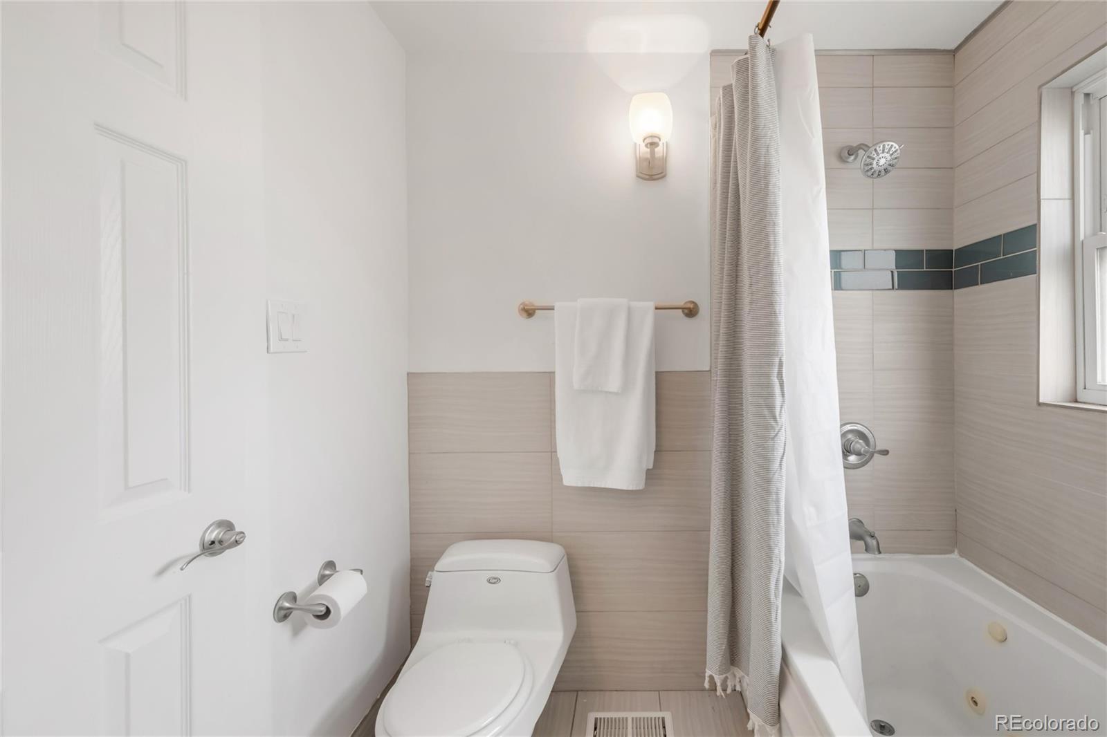 MLS Image #26 for 2545 s tennyson way,denver, Colorado