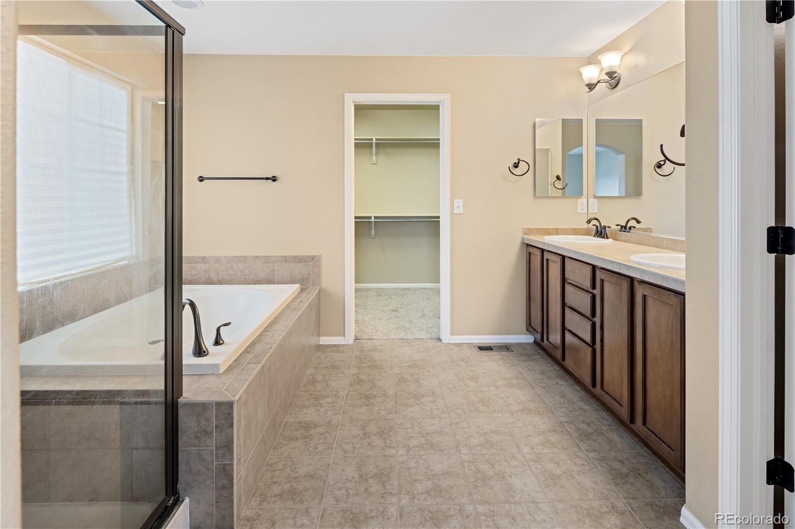 MLS Image #24 for 5366 s fultondale way,aurora, Colorado