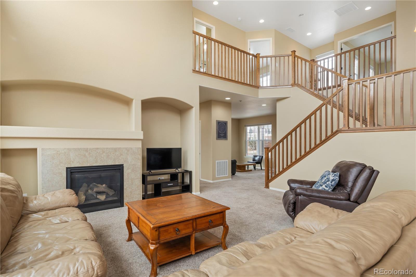 MLS Image #5 for 5366 s fultondale way,aurora, Colorado