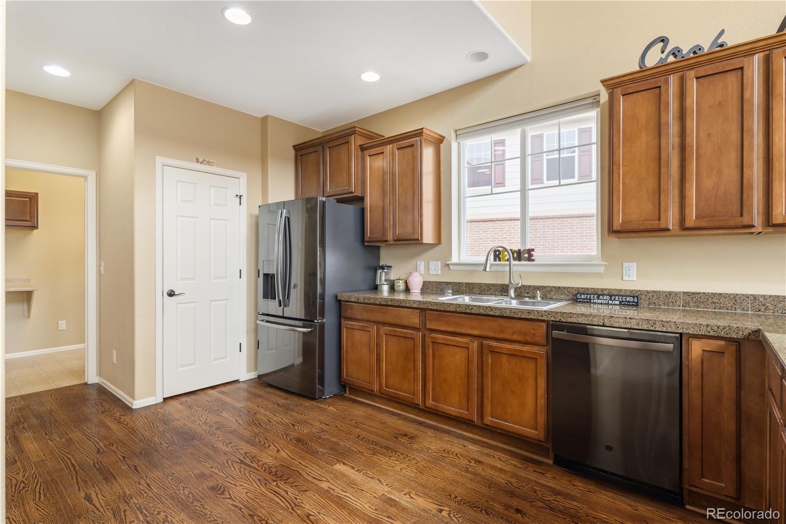 MLS Image #9 for 5366 s fultondale way,aurora, Colorado