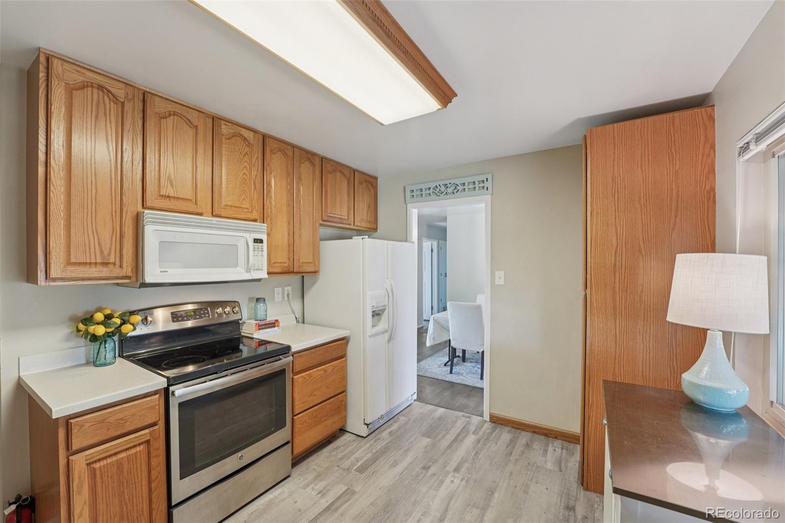 MLS Image #11 for 3901 w greenwood place,denver, Colorado