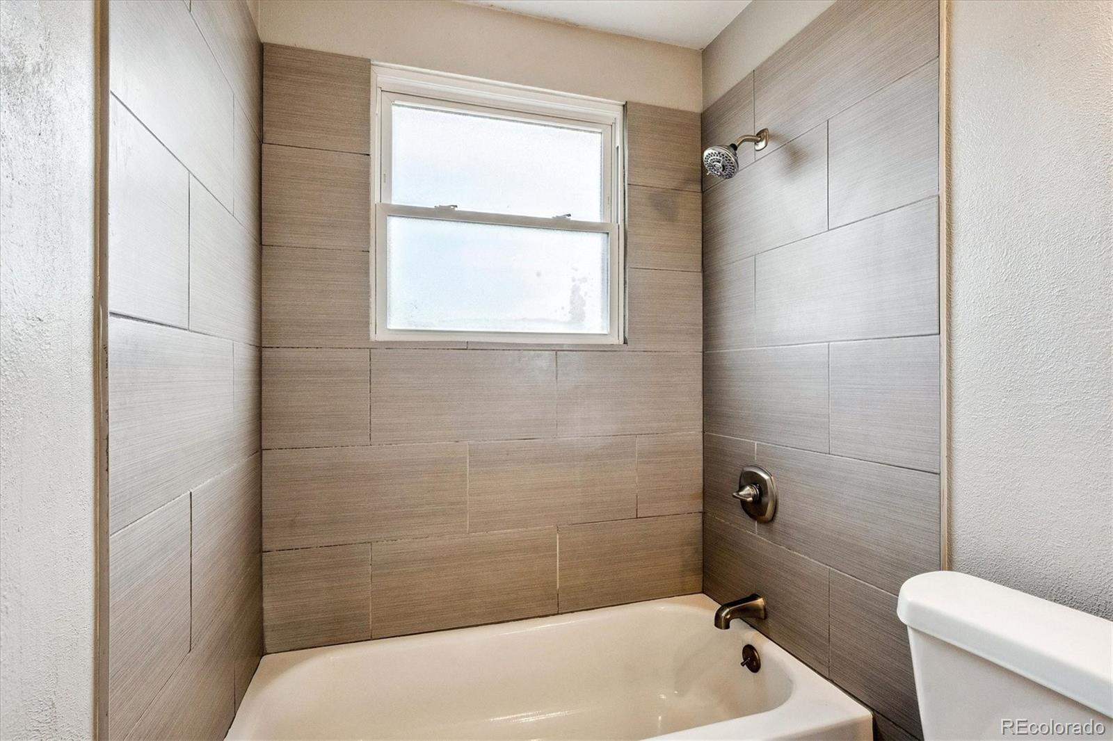 MLS Image #20 for 15067  andrews drive,denver, Colorado