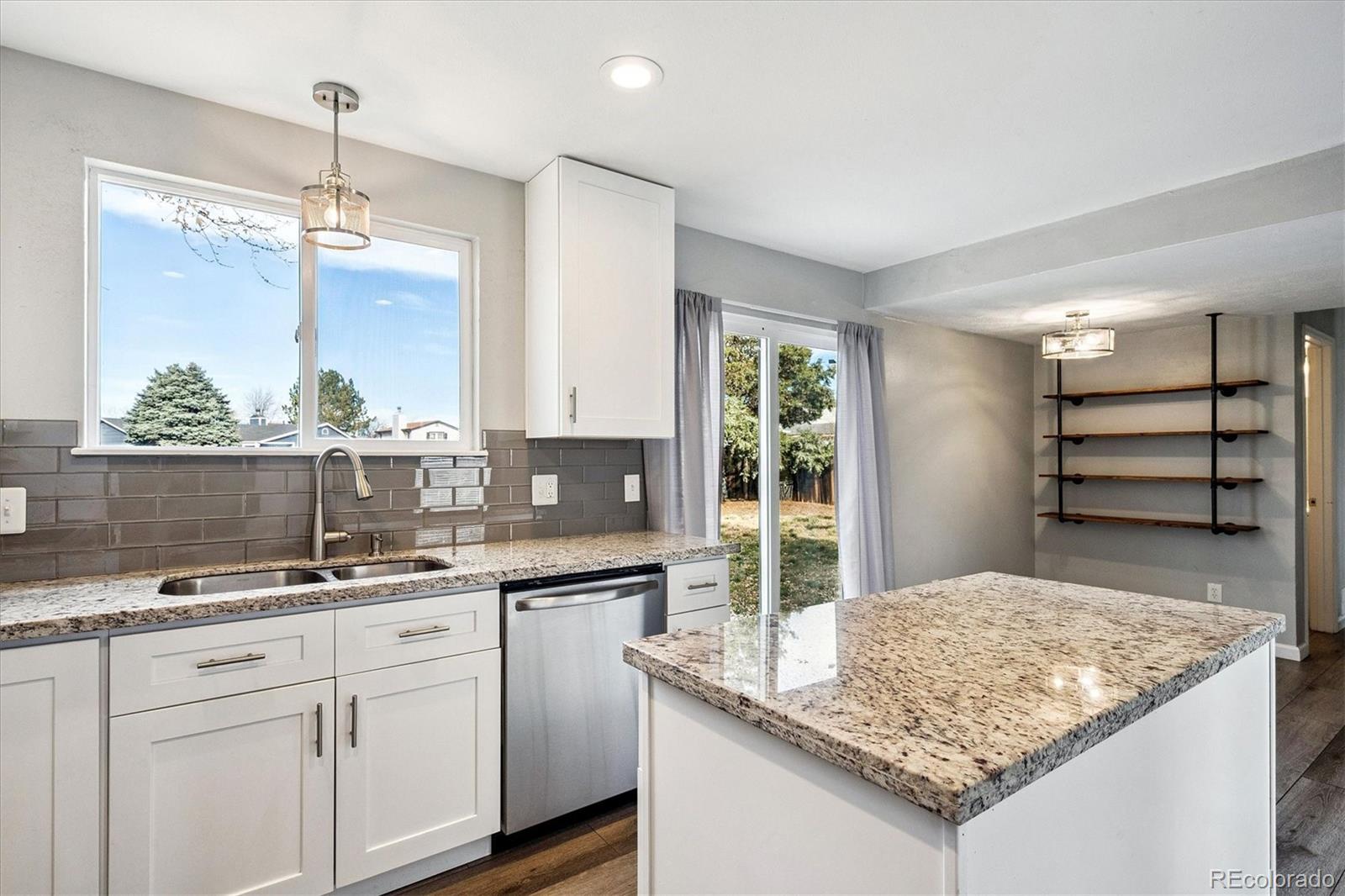 MLS Image #9 for 15067  andrews drive,denver, Colorado