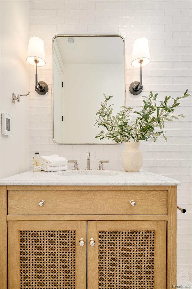 MLS Image #40 for 735 s gaylord street,denver, Colorado