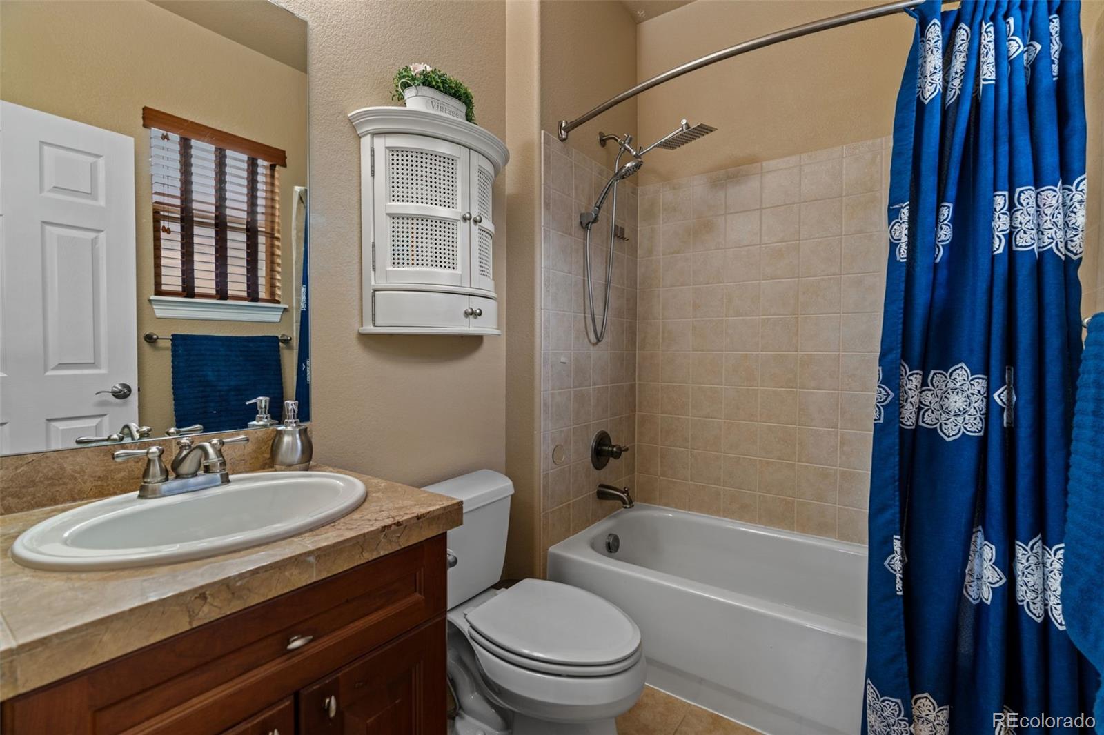 MLS Image #33 for 26656 e peakview drive,aurora, Colorado
