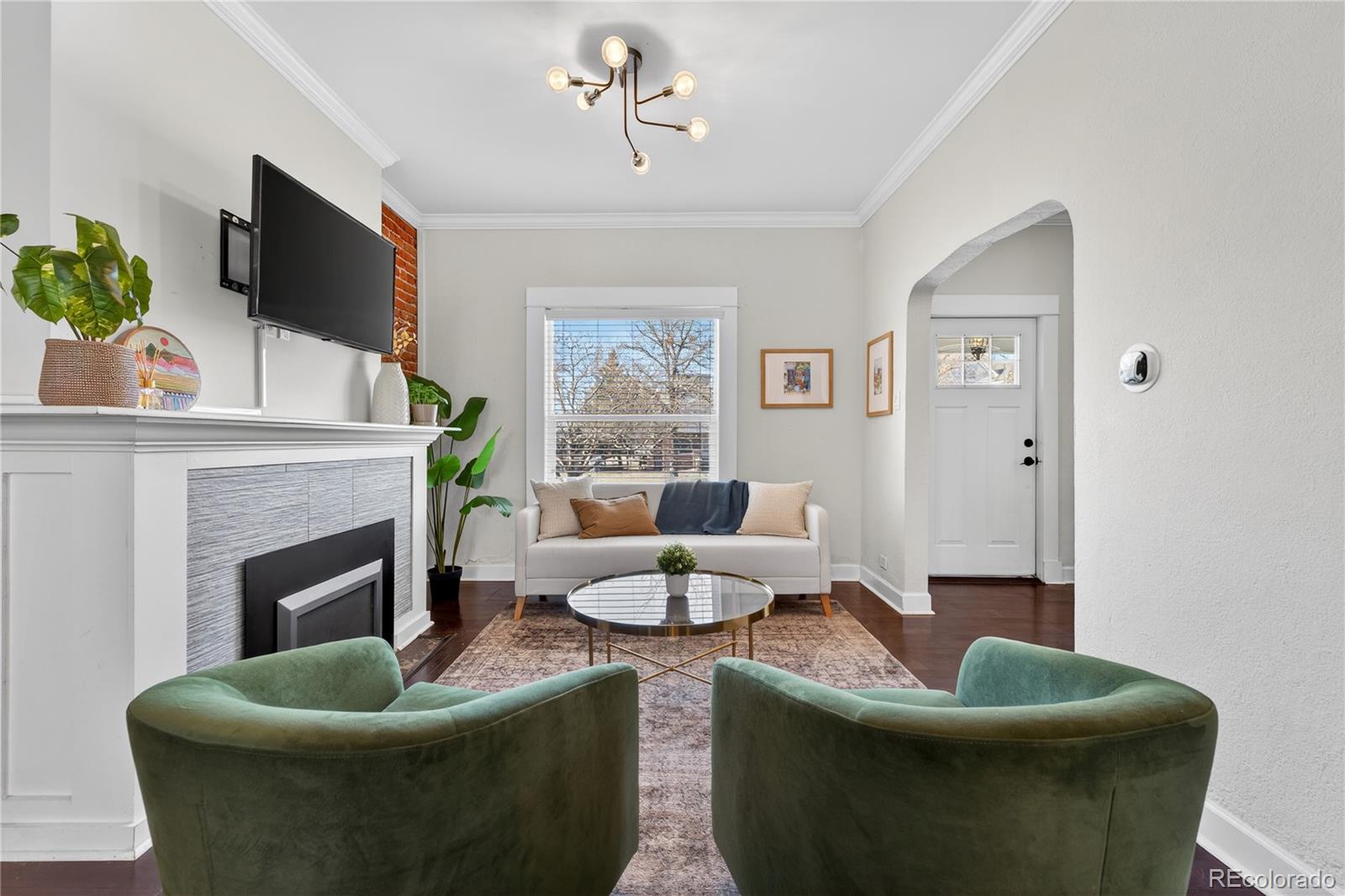 MLS Image #6 for 426 s lincoln street,denver, Colorado