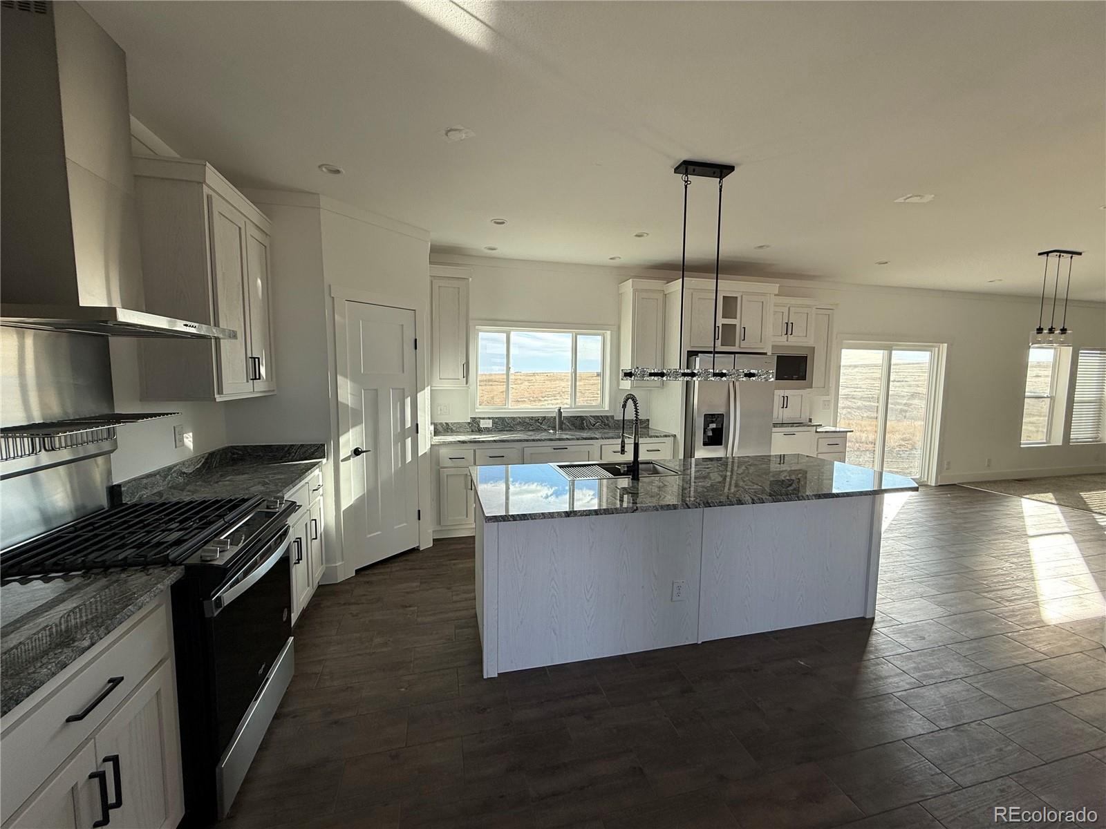 MLS Image #16 for 57654 e harvard place,strasburg, Colorado