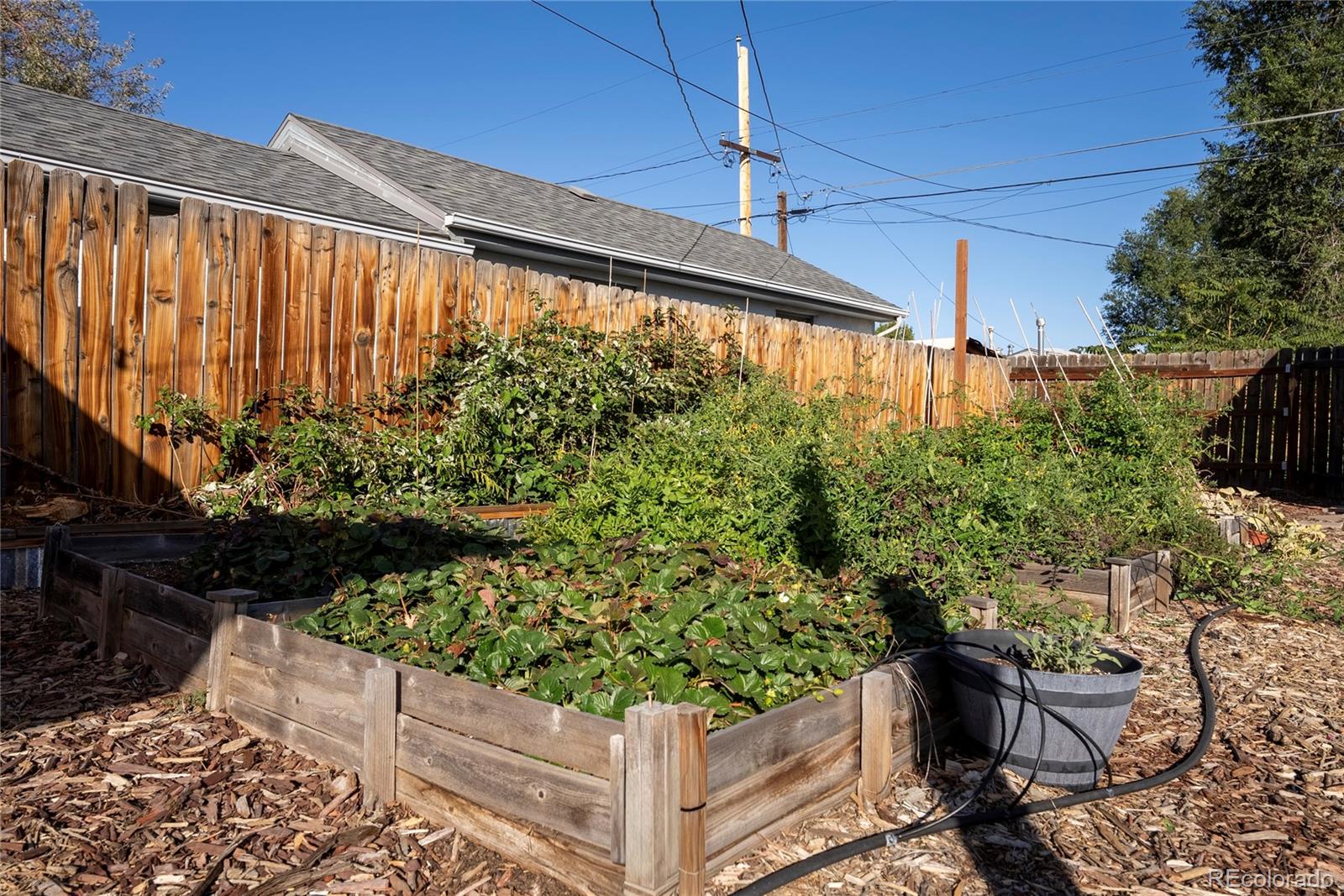 MLS Image #27 for 394 s perry street,denver, Colorado
