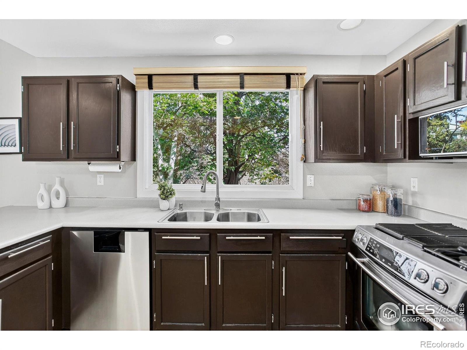 MLS Image #11 for 593  wildrose way,louisville, Colorado