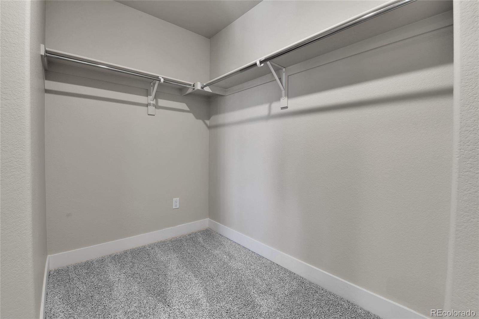 MLS Image #21 for 4924 n picadilly court,aurora, Colorado