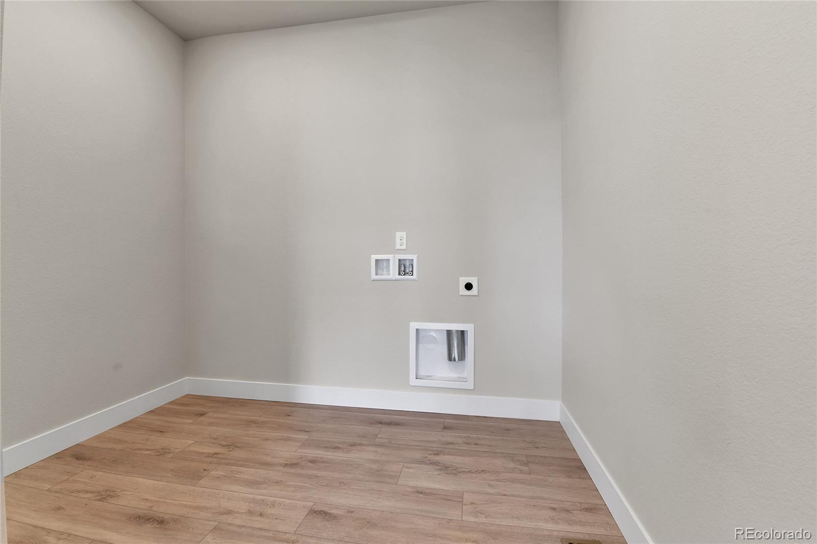 MLS Image #40 for 4924 n picadilly court,aurora, Colorado