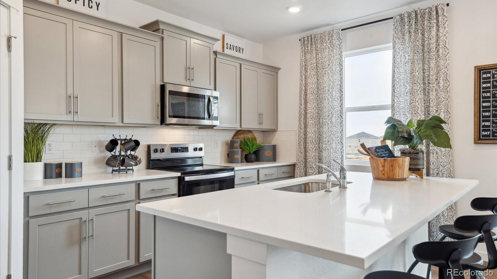 MLS Image #7 for 8327 e 135th court,thornton, Colorado