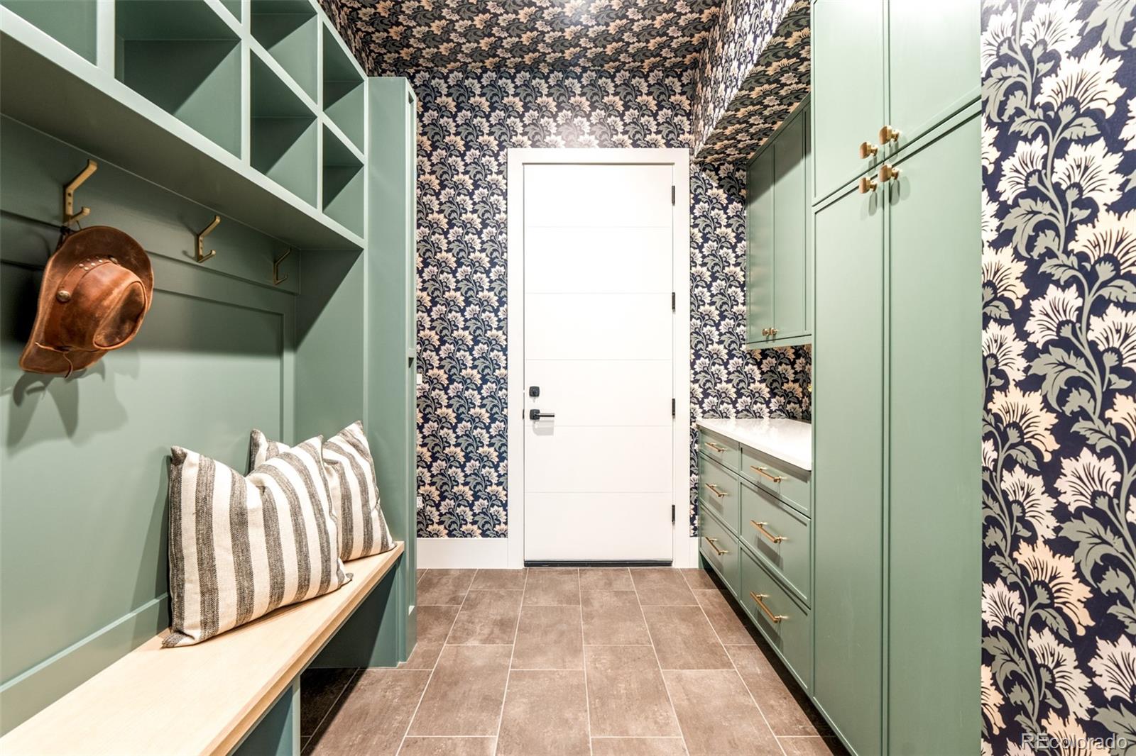 MLS Image #16 for 404  kearney street,denver, Colorado