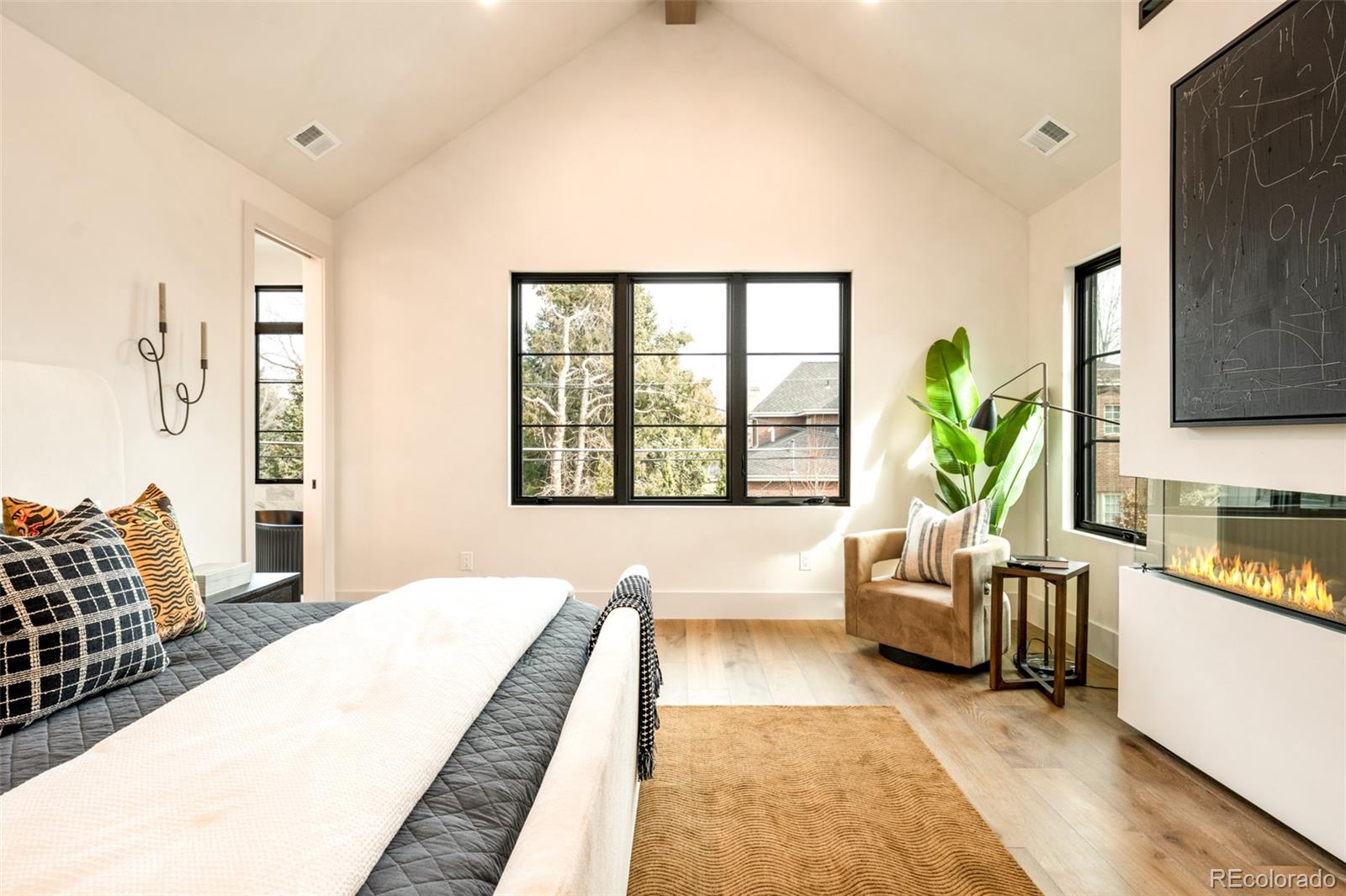 MLS Image #19 for 404  kearney street,denver, Colorado