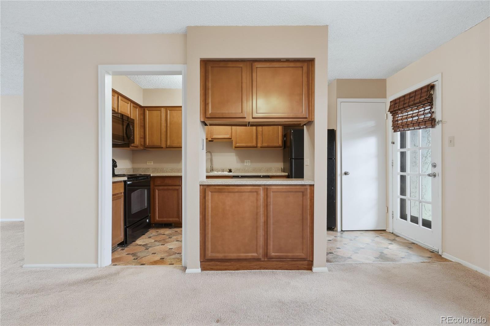 MLS Image #6 for 7110 s gaylord street j-2,centennial, Colorado