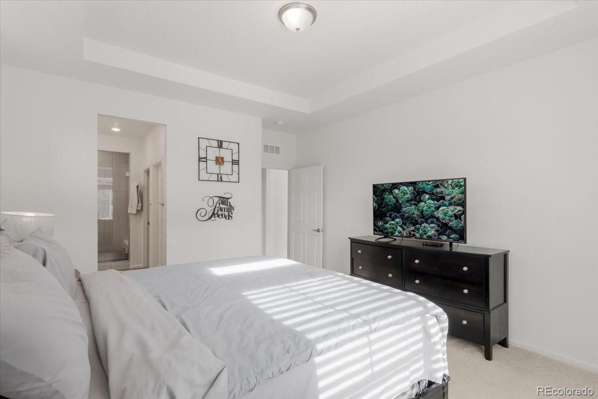 MLS Image #13 for 26268 e 3rd avenue,aurora, Colorado