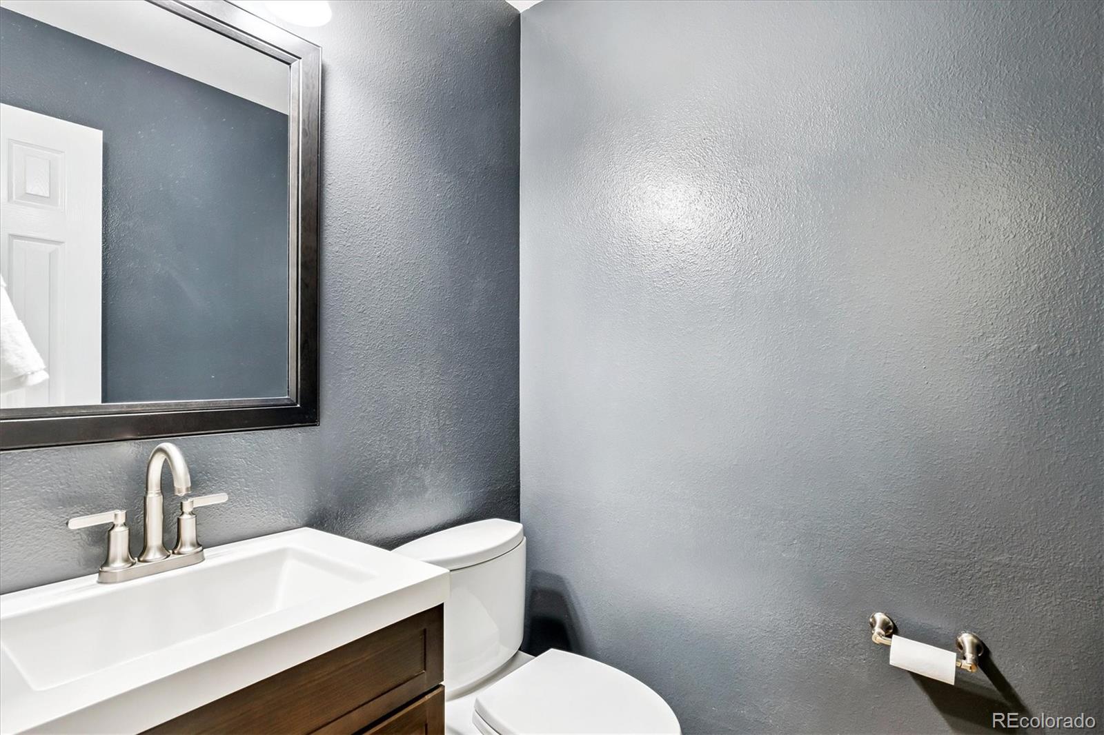 MLS Image #17 for 10031  heywood lane,highlands ranch, Colorado