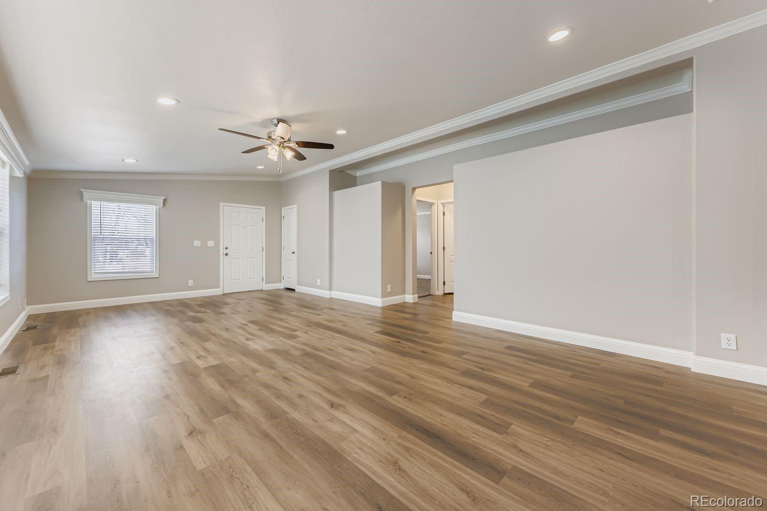 MLS Image #12 for 8048 n jasmine street,dupont, Colorado