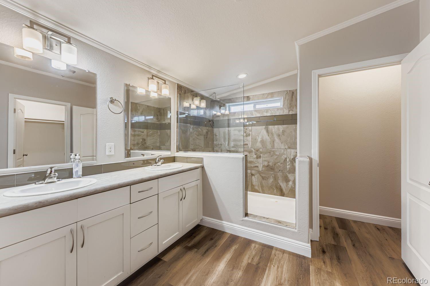 MLS Image #17 for 8048 n jasmine street,dupont, Colorado