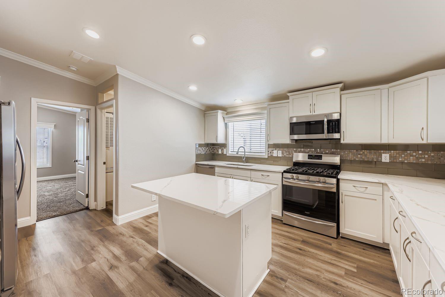 MLS Image #2 for 8048 n jasmine street,dupont, Colorado