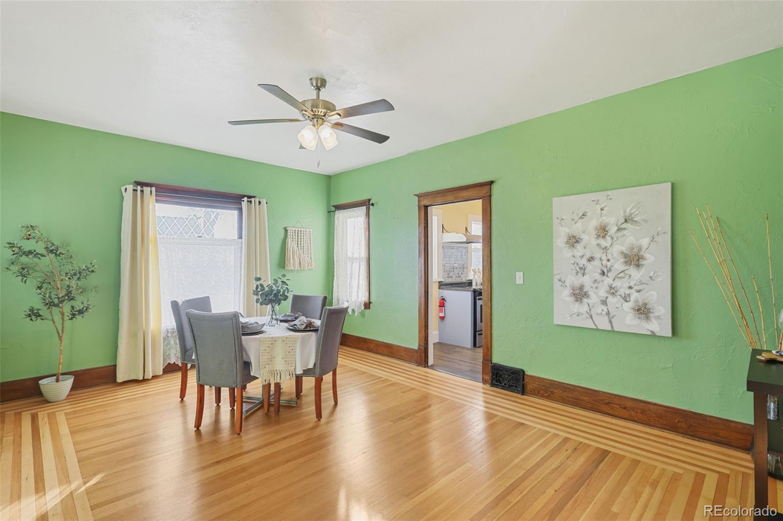 MLS Image #11 for 231 e fontanero street,colorado springs, Colorado
