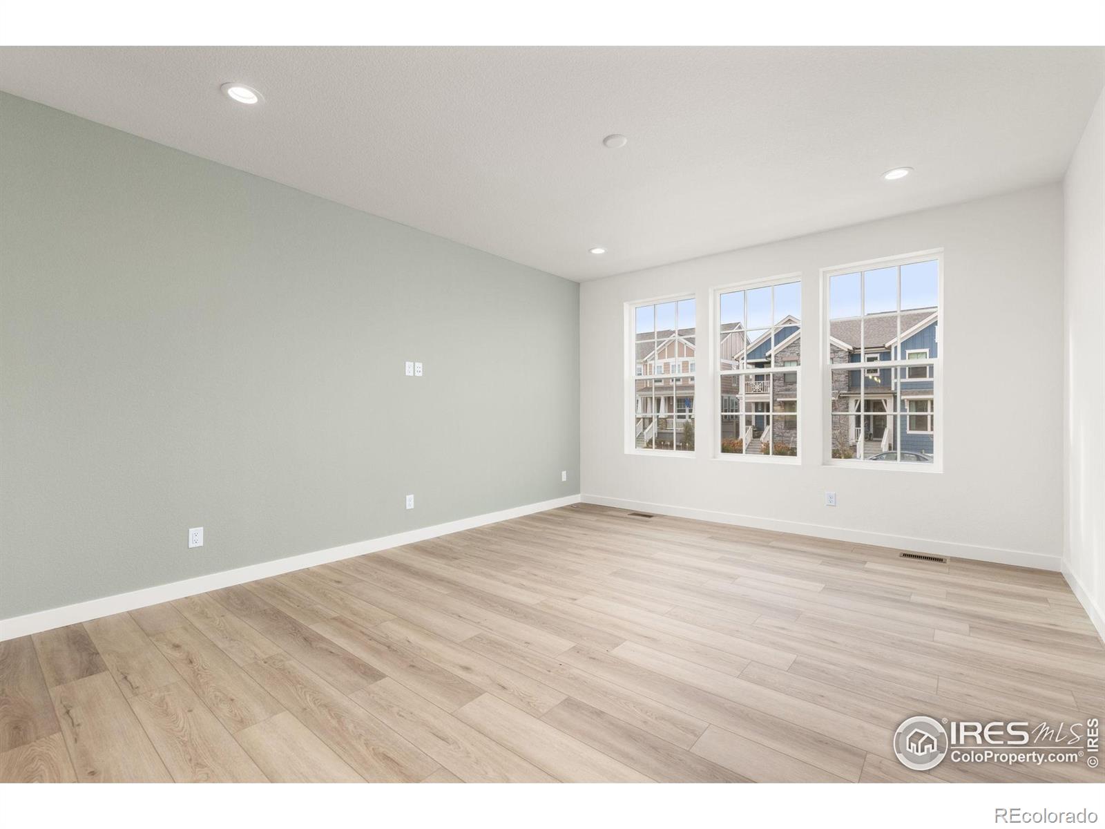 MLS Image #3 for 155  washington street,erie, Colorado