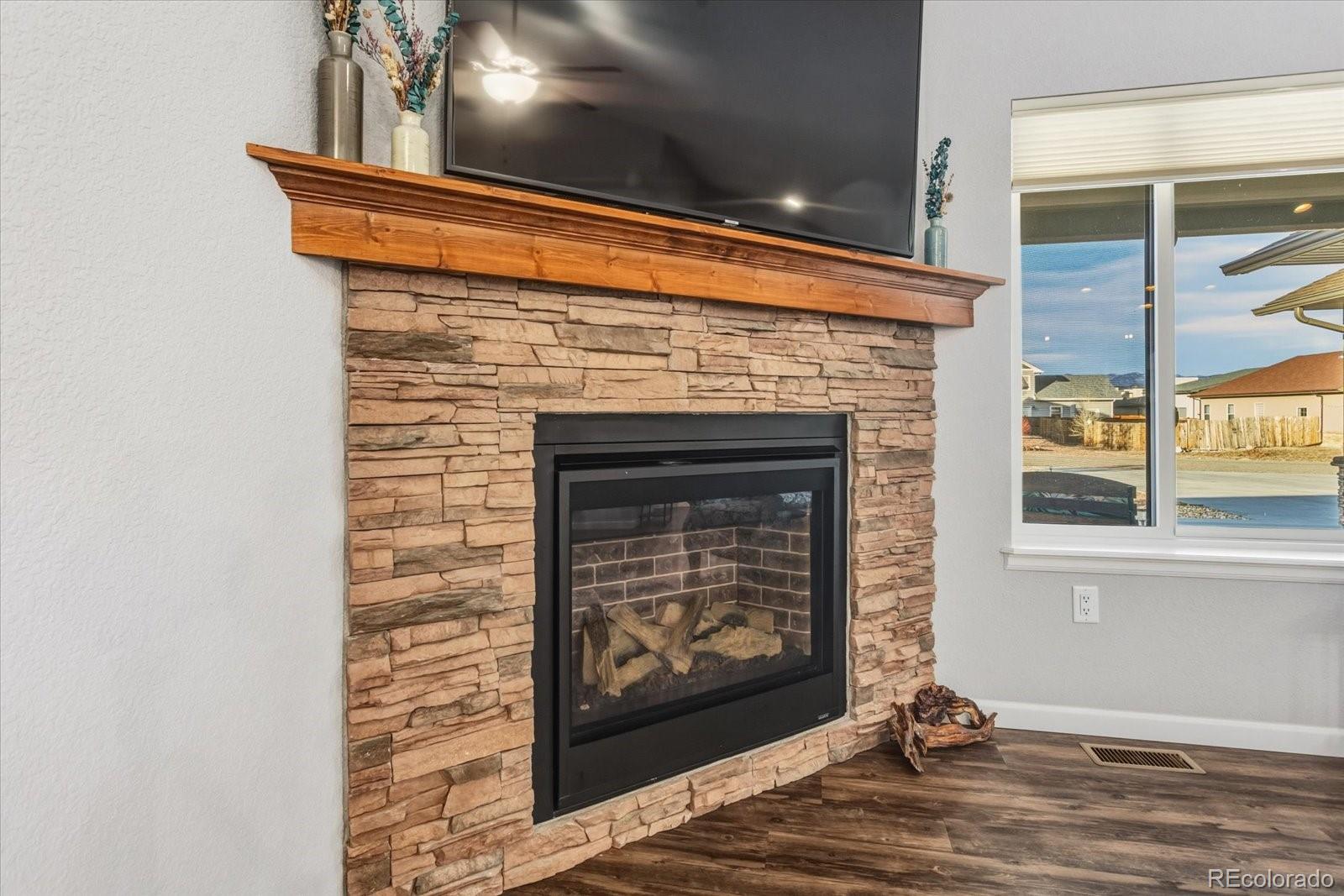 MLS Image #4 for 1115 e sabeta avenue,poncha springs, Colorado