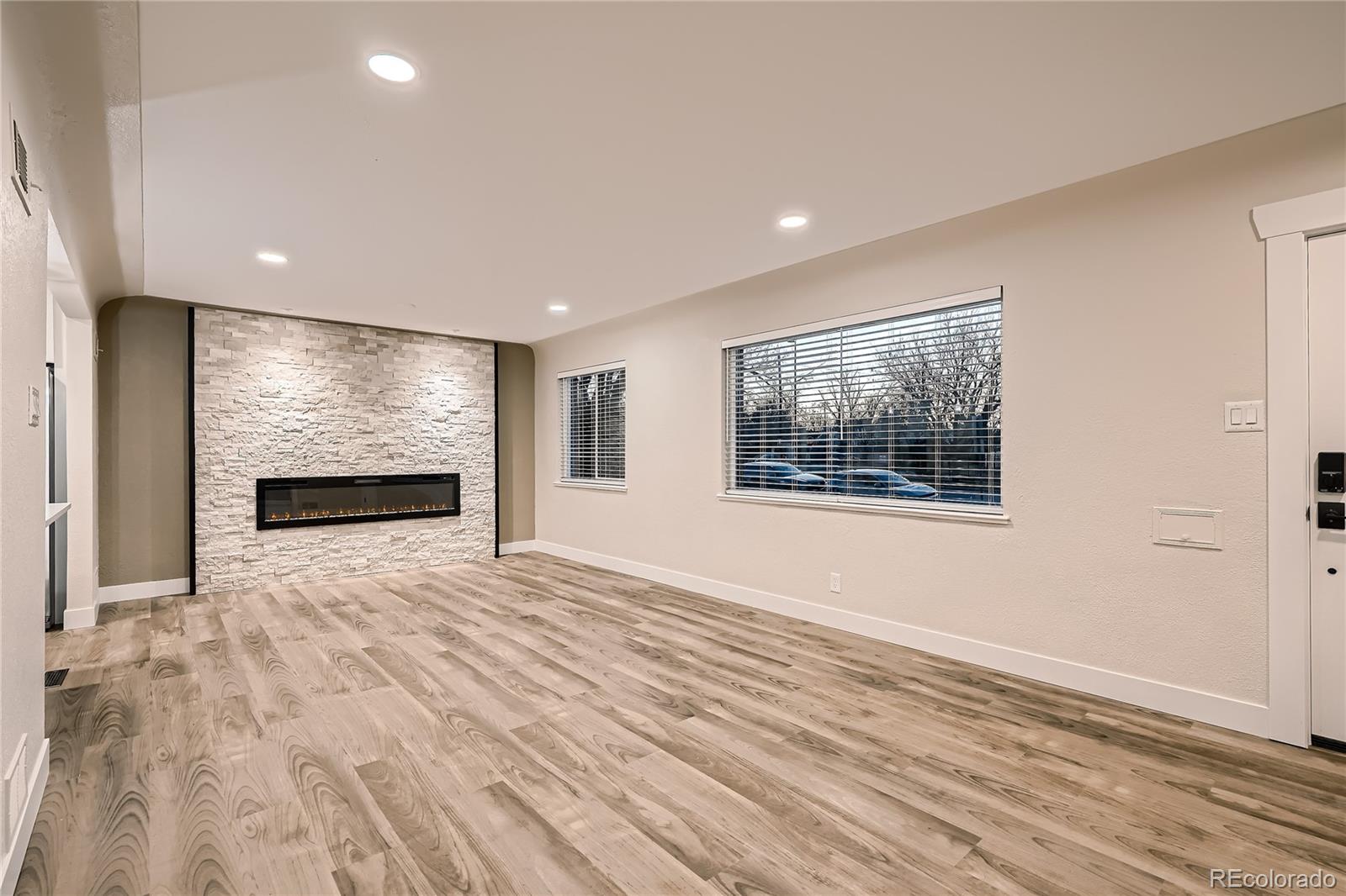 MLS Image #5 for 3520  dahlia street,denver, Colorado