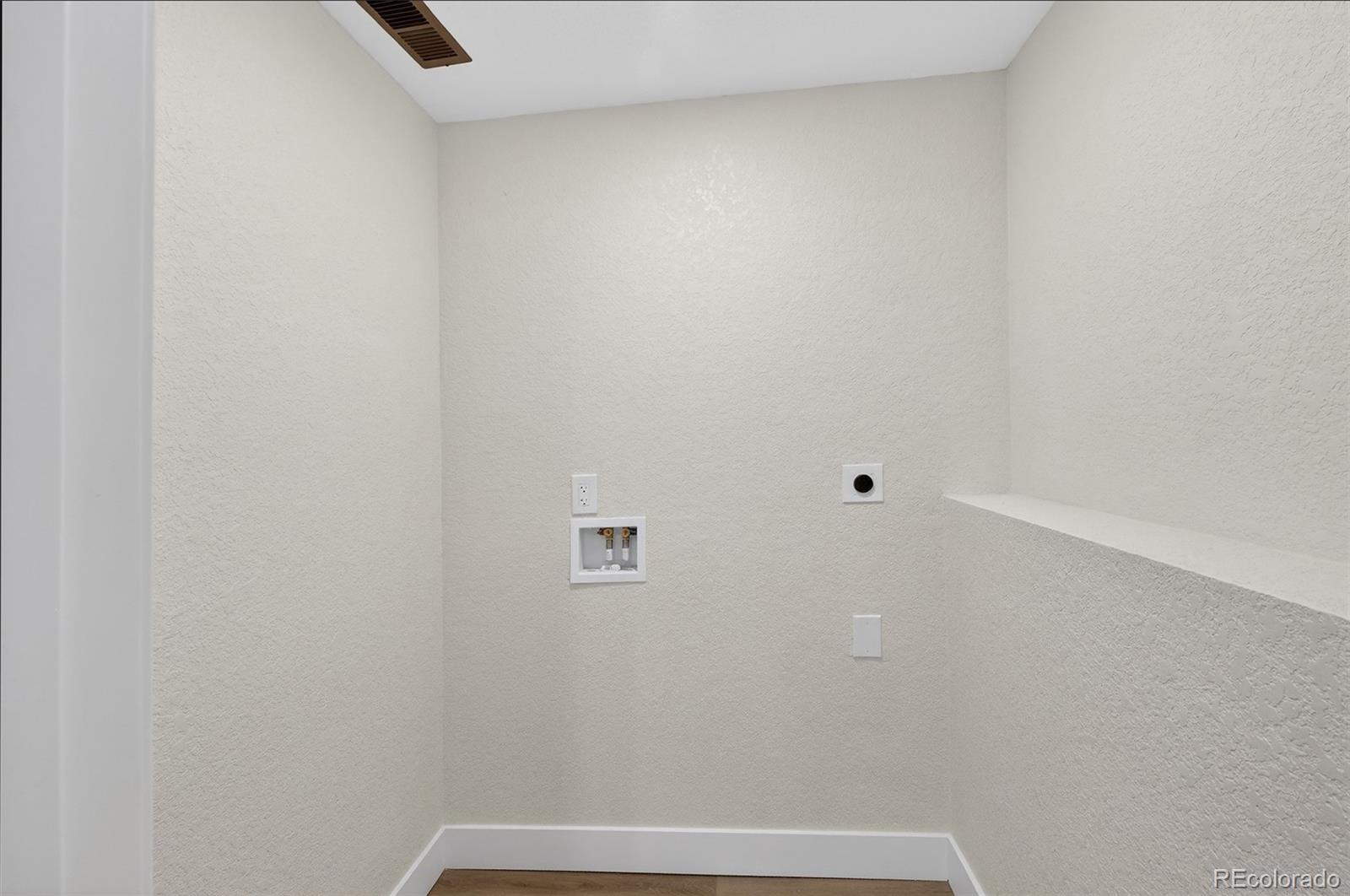 MLS Image #39 for 4557 s coors street,morrison, Colorado
