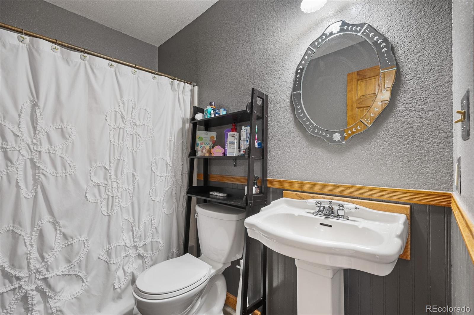MLS Image #14 for 303  linden street,frederick, Colorado