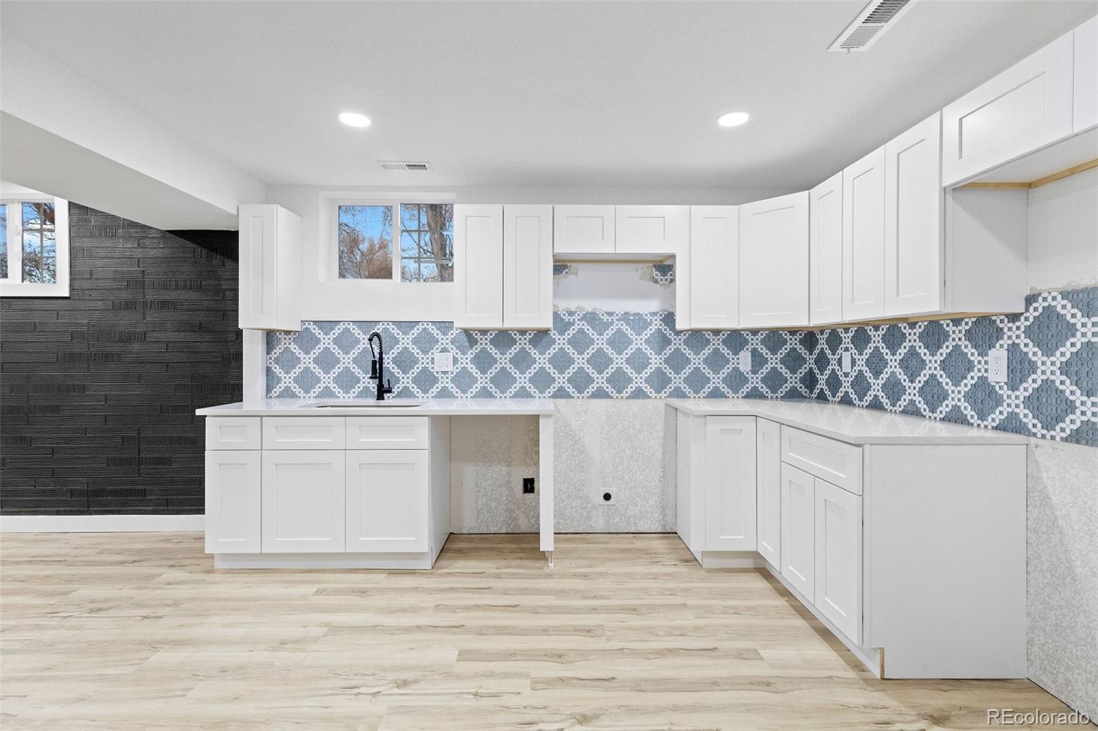 MLS Image #16 for 1195  boston street,aurora, Colorado