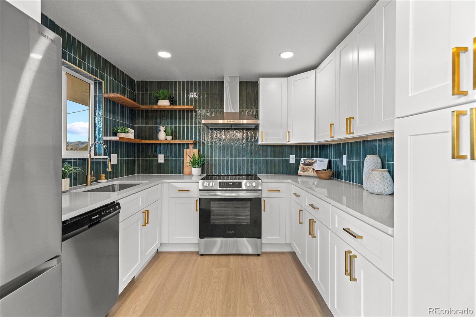 MLS Image #10 for 8720 w alaska place,lakewood, Colorado