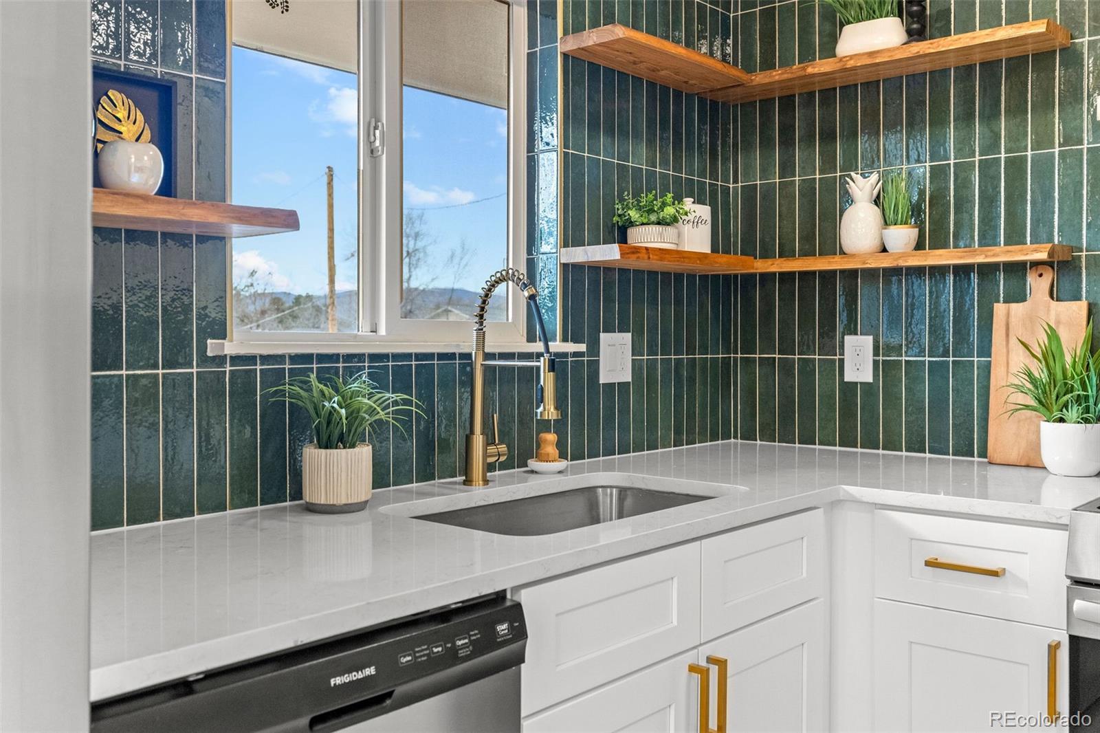 MLS Image #12 for 8720 w alaska place,lakewood, Colorado
