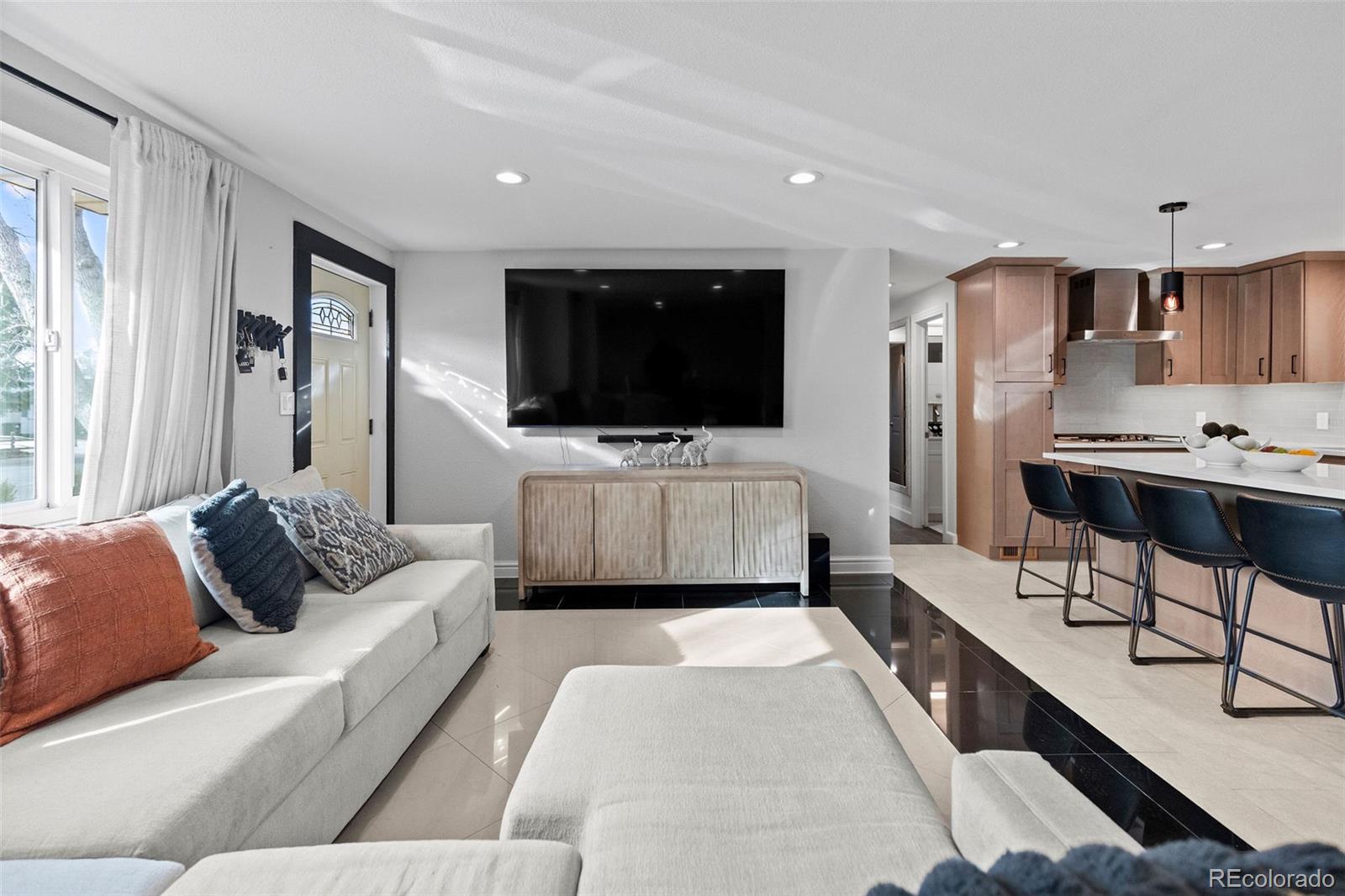 MLS Image #4 for 642 s racine street,aurora, Colorado