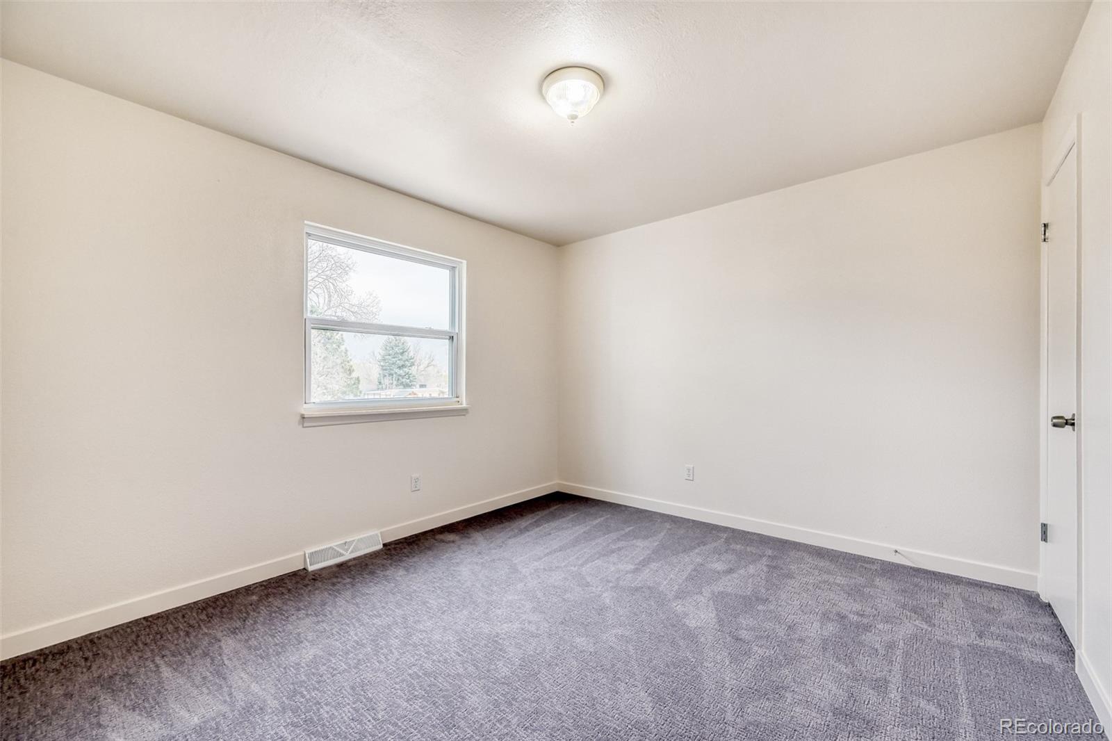 MLS Image #7 for 1601  longbow court,lafayette, Colorado