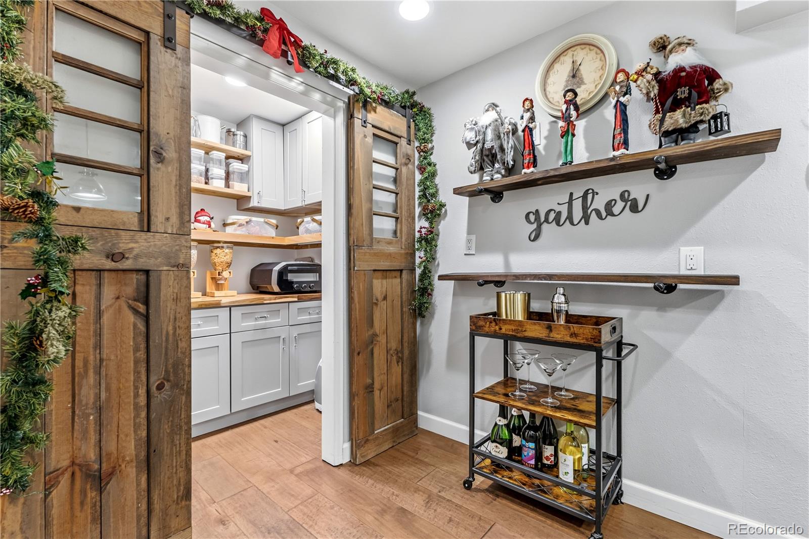 MLS Image #8 for 8644 w progress place,littleton, Colorado