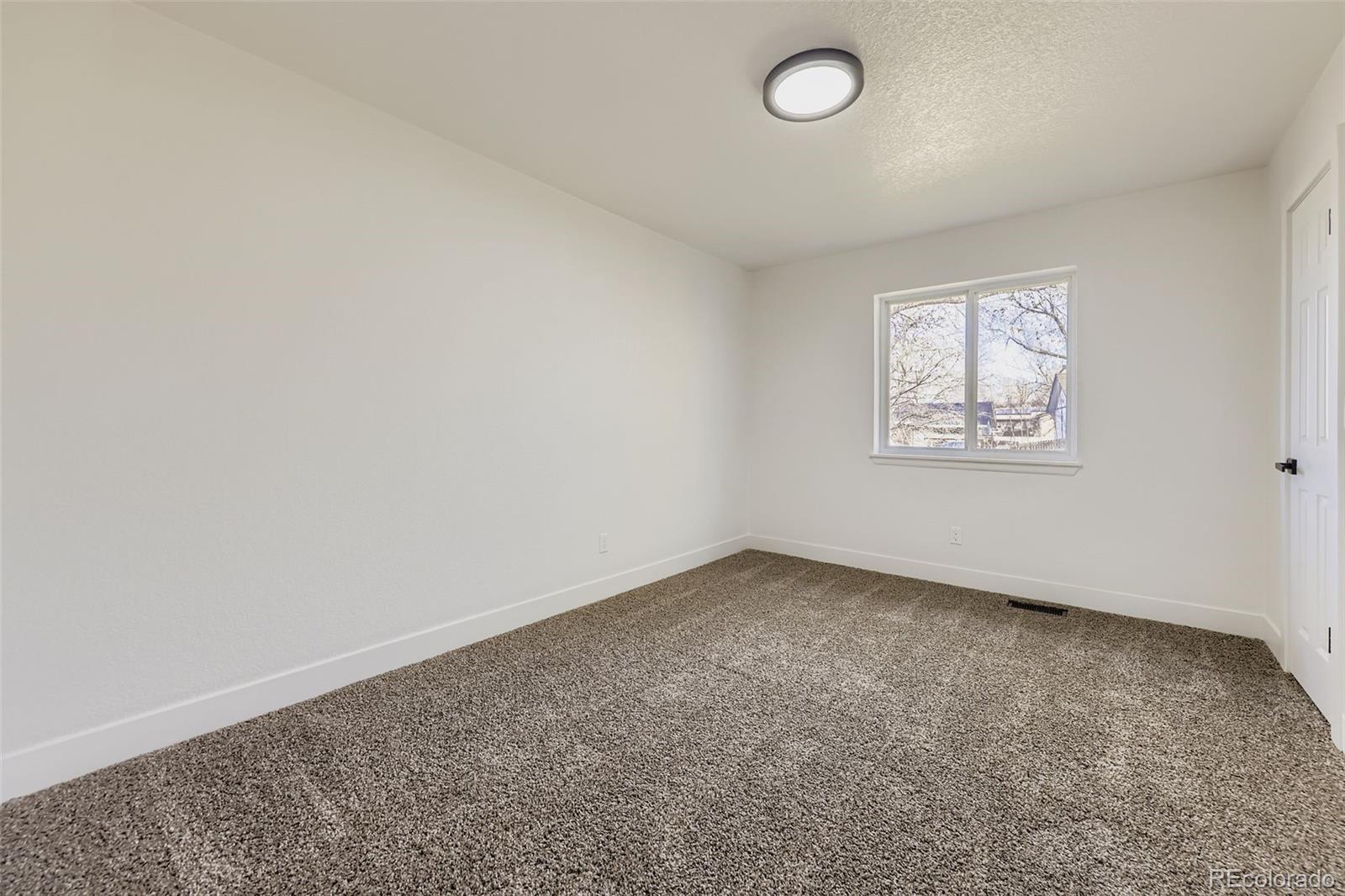 MLS Image #11 for 8566  cody court,arvada, Colorado