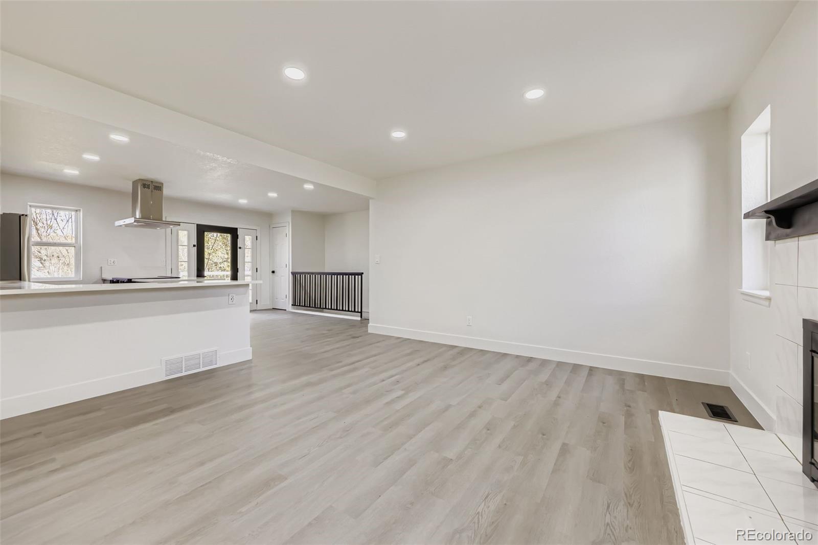 MLS Image #3 for 8566  cody court,arvada, Colorado